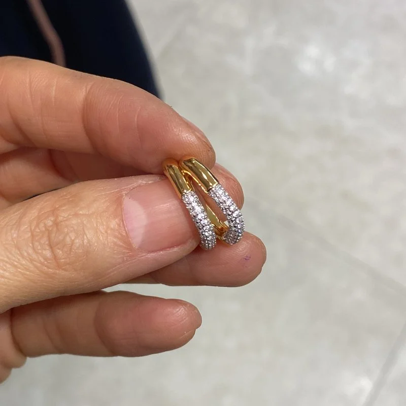 İtalyan U Taşlı Küpe - 2